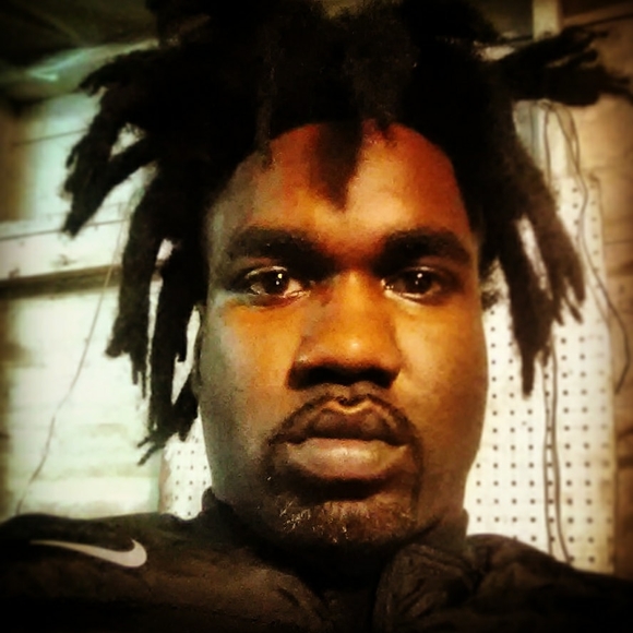 Meet your Posher, Stephen - Picture 1 of 1